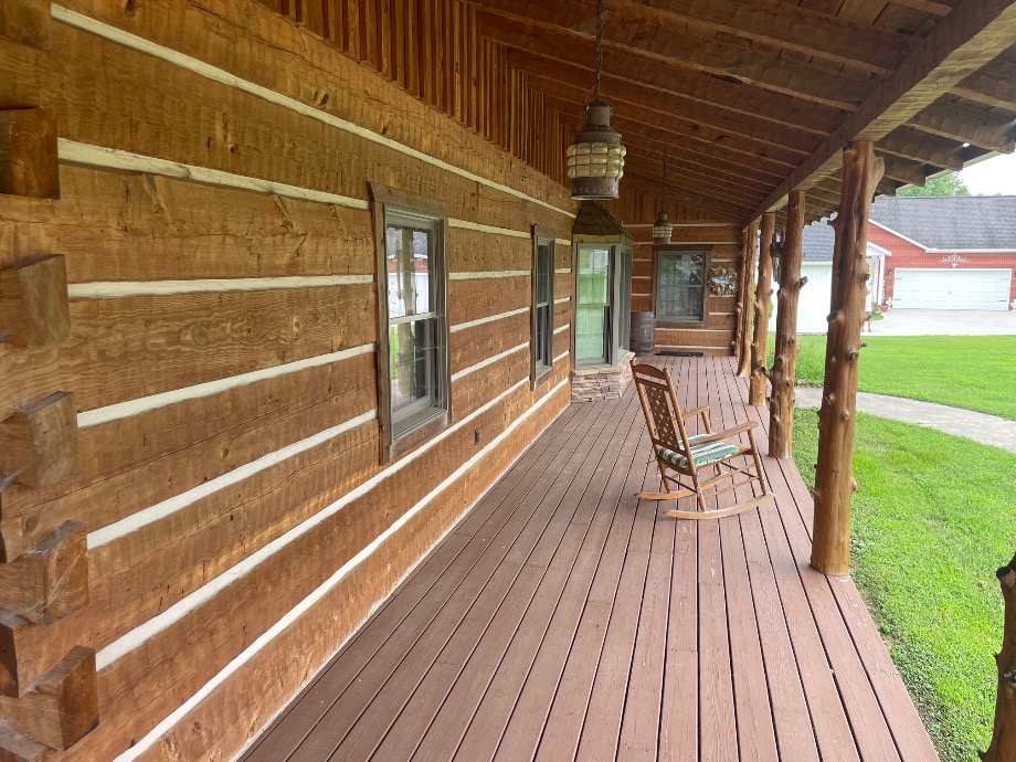 Log Cabin Chinking Building Services 